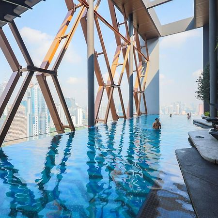 Scarletz Suites By Mykey クアラルンプール エクステリア 写真 The pool at the 39th floor