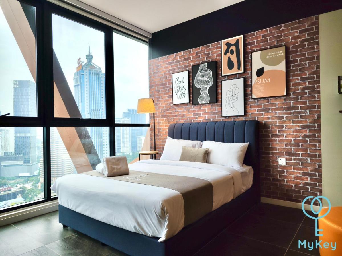 Scarletz Suites By Mykey クアラルンプール エクステリア 写真 MyKey Studio
